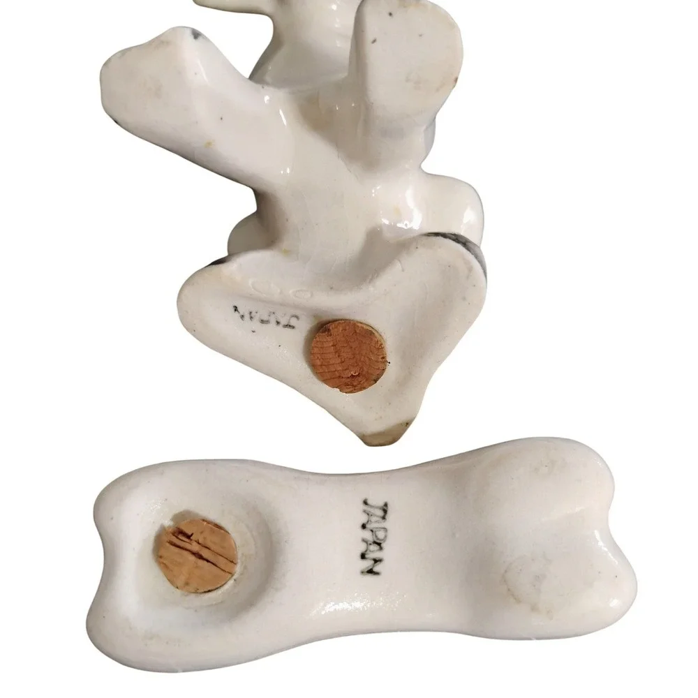 Vintage‎ Japan Dog Salt & Pepper Shakers Bone Stoppers Mid Century Ceramic